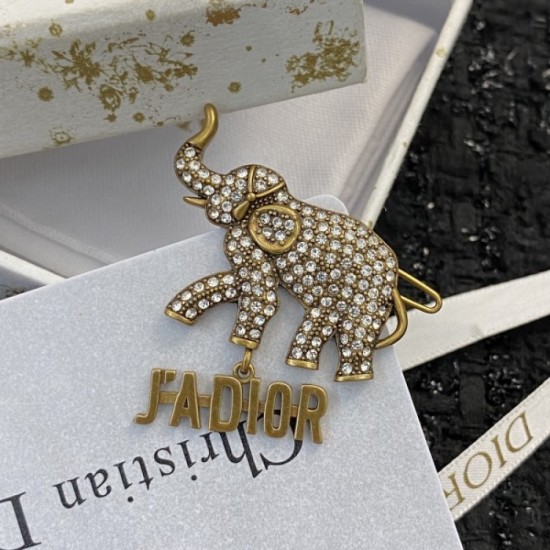 Useable and cute design summer new hair ornament 2023SS DIOR Dior Useable and cute design summer new hair ornament 2023SS DIOR Dior
